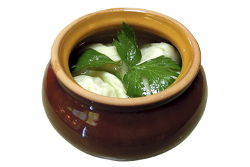 Пельмени с бульоном 